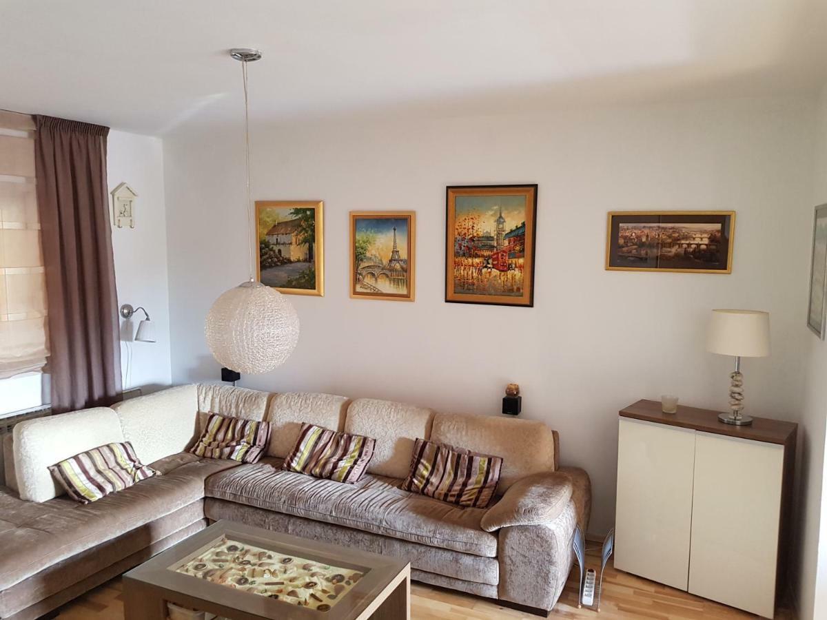 A&T Apartment Zaprešić 外观 照片