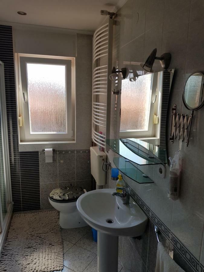 A&T Apartment Zaprešić 外观 照片